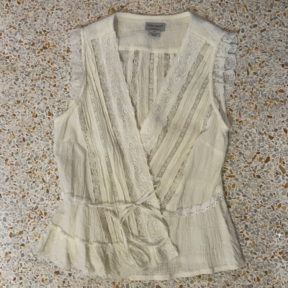 GUESS cream lace top S